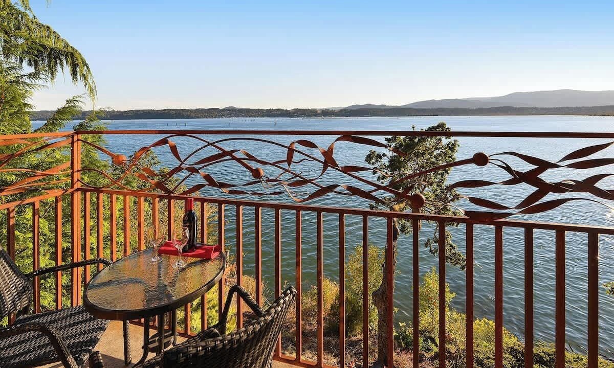 Photo of Patio Balcony in North Cowichan
