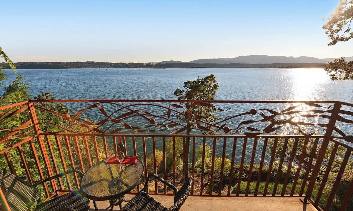 Photo of Patio Balcony in North Cowichan