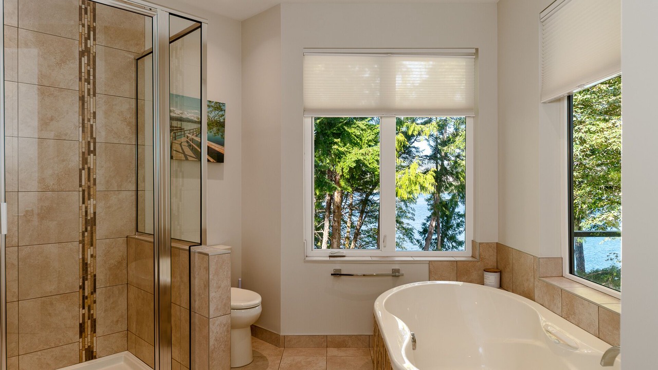 Photo of Bathroom in East Sooke