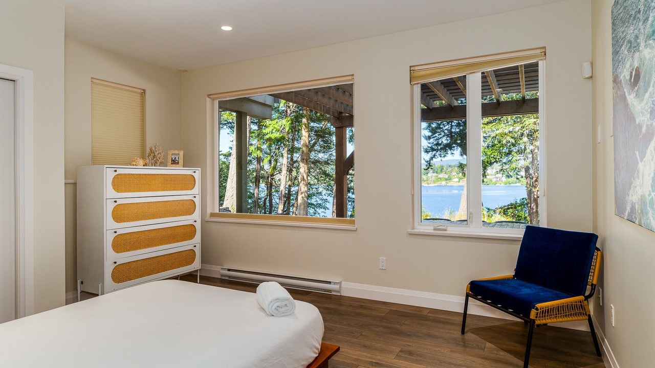Photo of Bedroom in East Sooke