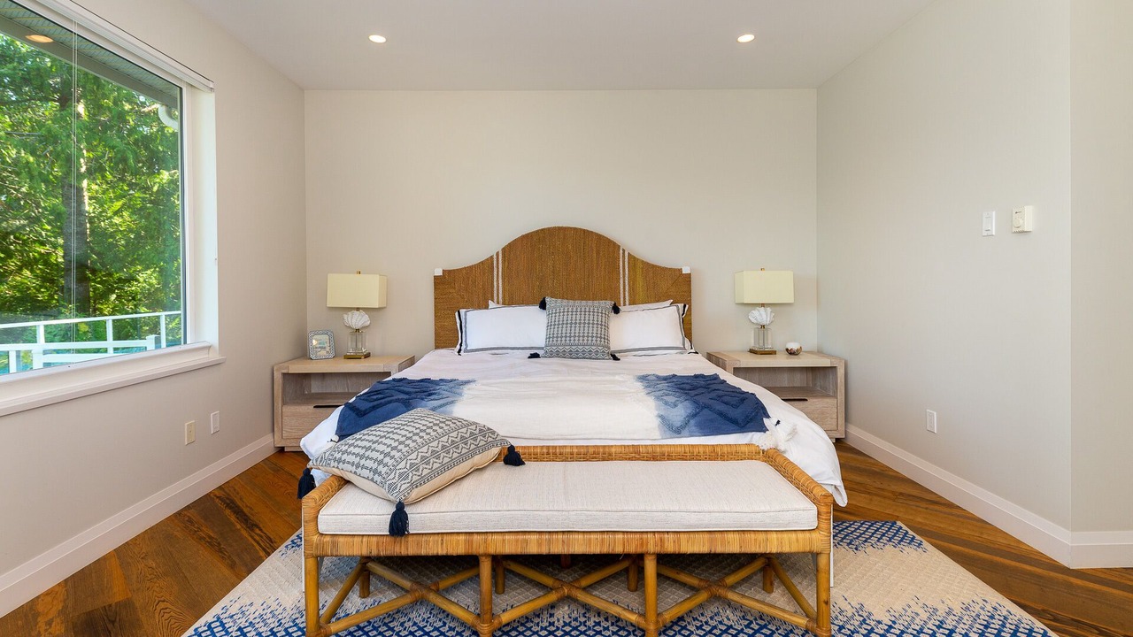 Photo of Bedroom in East Sooke