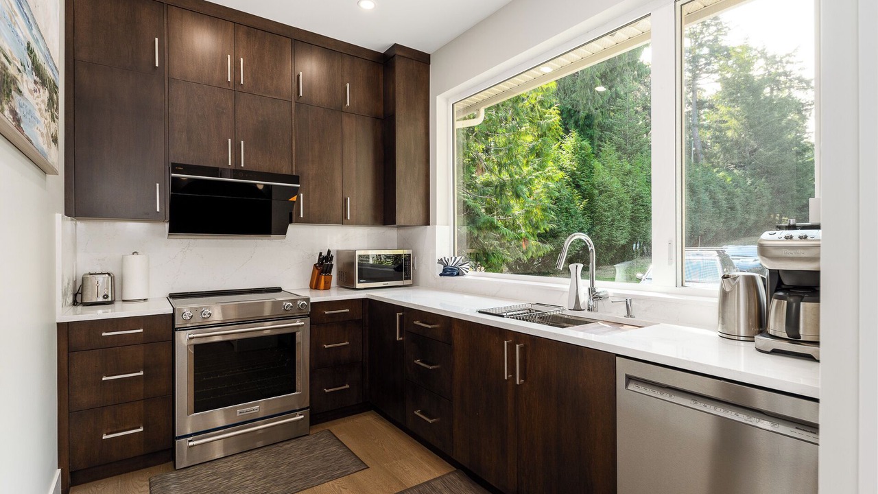 Photo of Kitchen in East Sooke