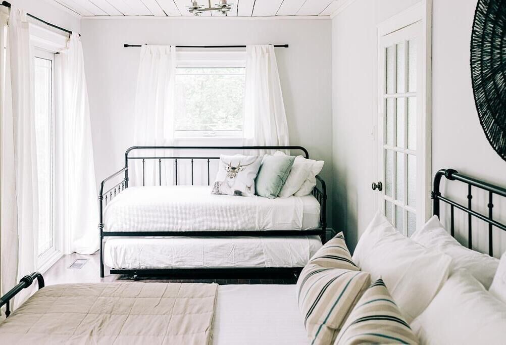 Photo of Bedroom in Muskoka Lakes