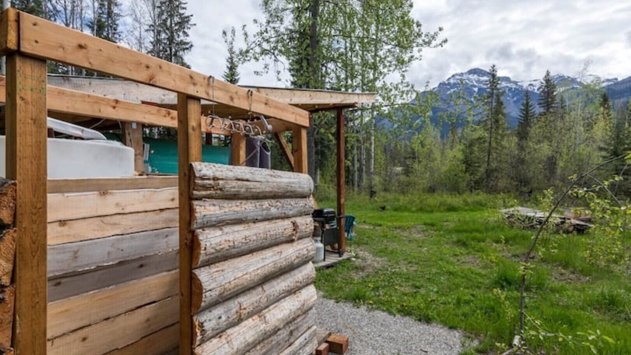 Photo of Outdoor in Blaeberry