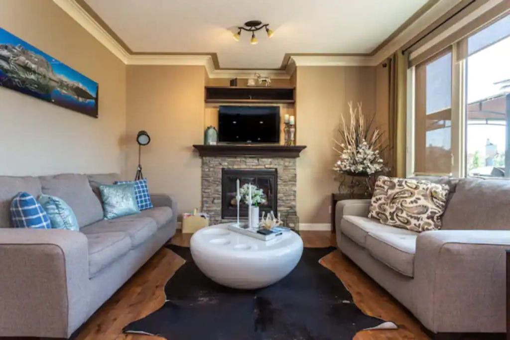 Photo of Livingroom in Cochrane