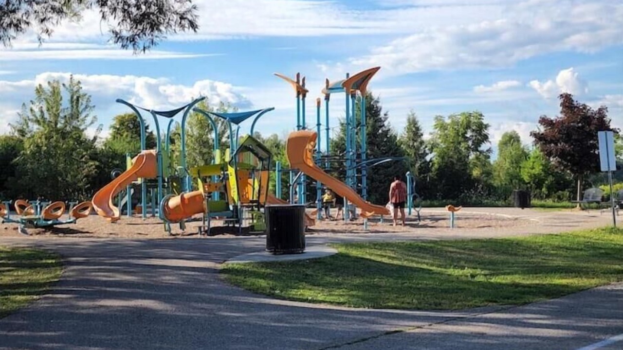 Photo of Others in Alcona