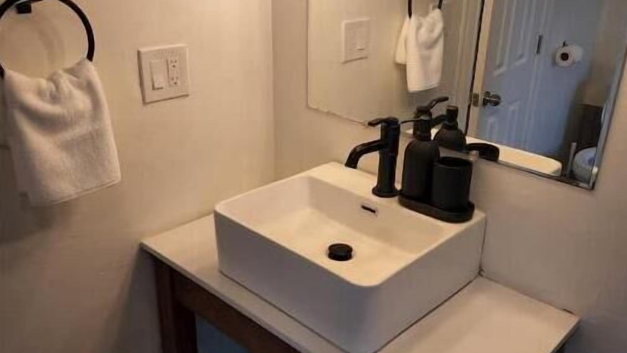 Photo of Bathroom in Alcona