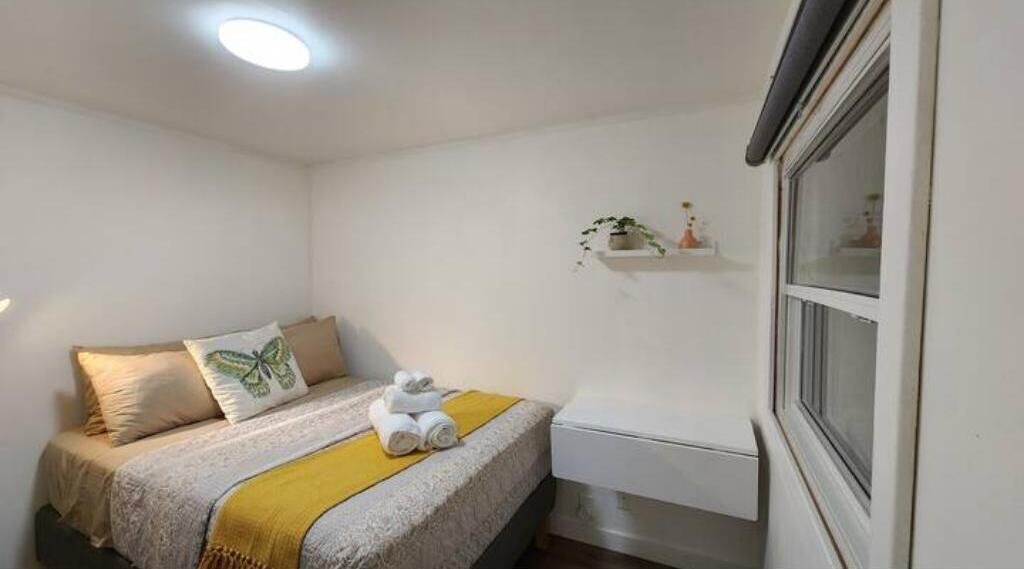Photo of Bedroom in Alcona