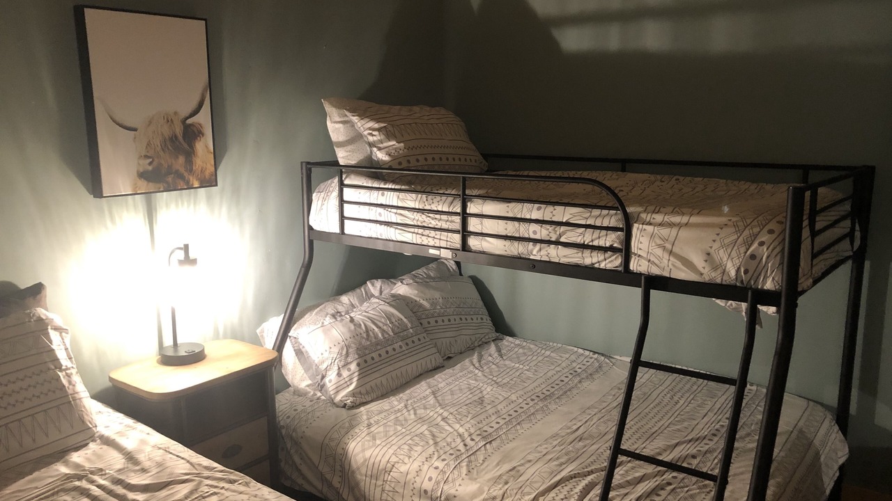 Photo of Bedroom in Arden