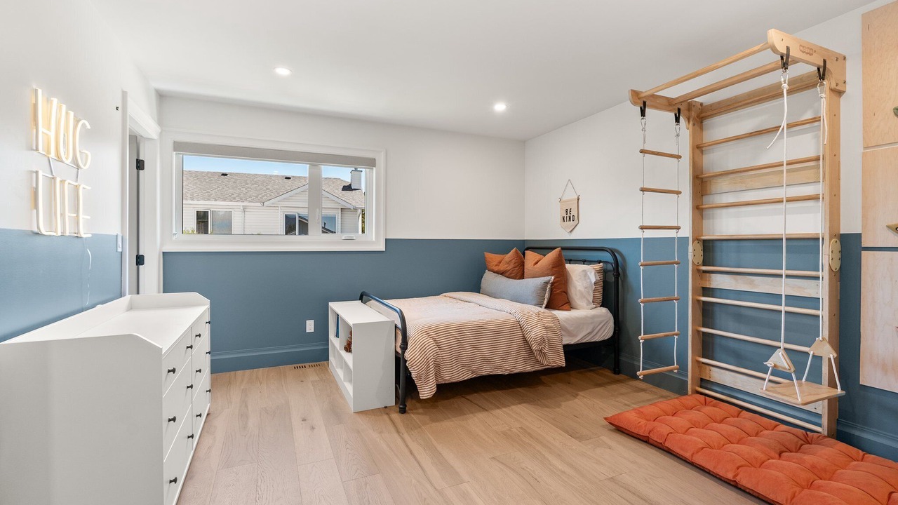 Photo of Bedroom in Central Okanagan