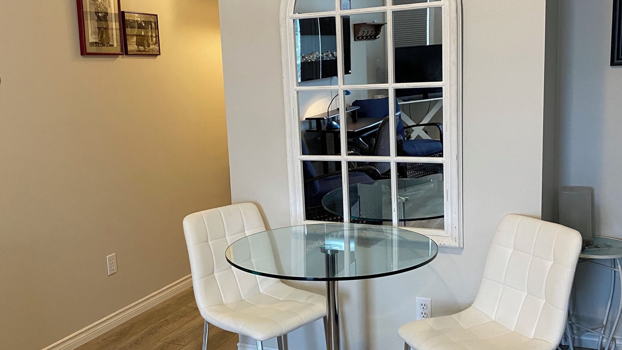 Photo of Bedroom in Okanagan-Similkameen