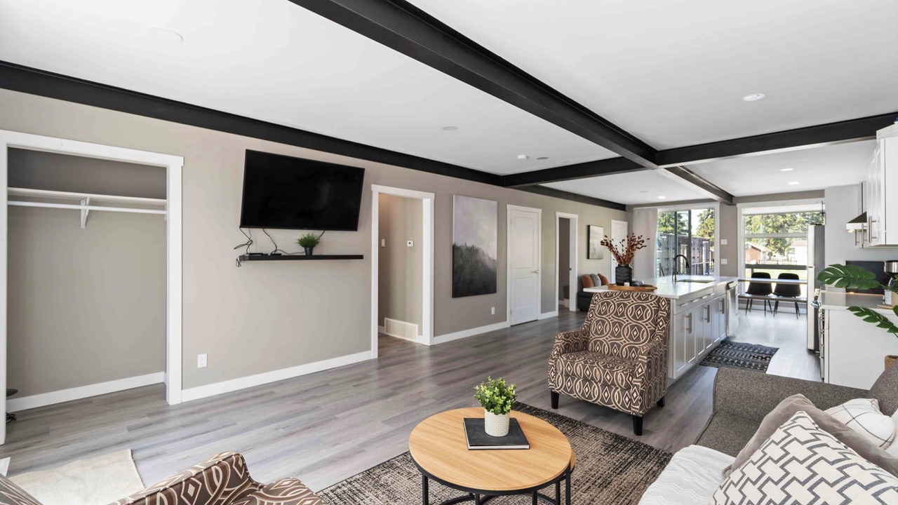 Photo of Livingroom in Central Alberta