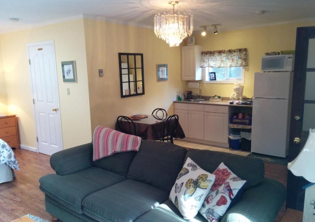 Photo of Livingroom in Sooke