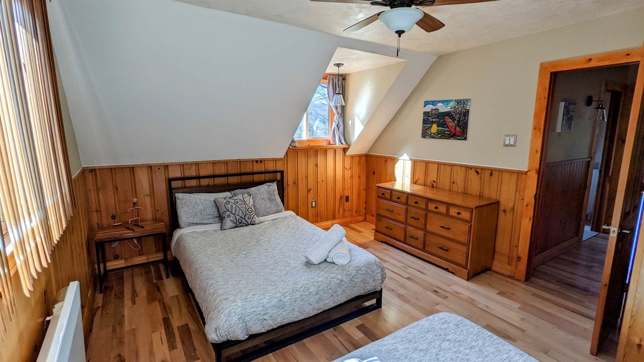 Photo of Bedroom in Chertsey