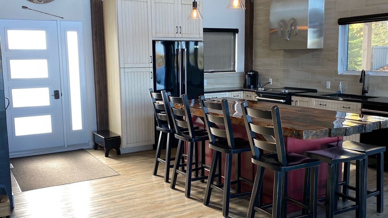 Photo of Kitchen in Northeastern Ontario