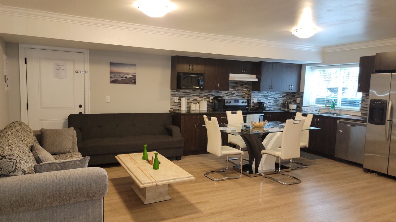 Photo of Livingroom in Abbotsford