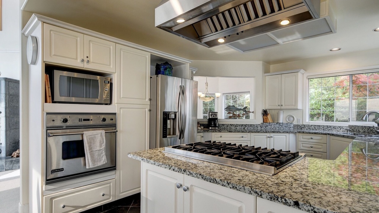 Photo of Kitchen in Otter Point
