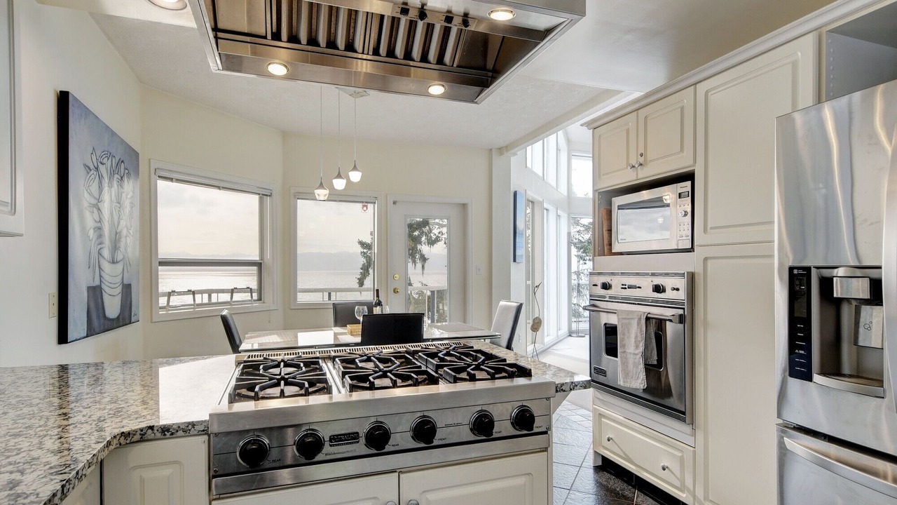 Photo of Kitchen in Otter Point