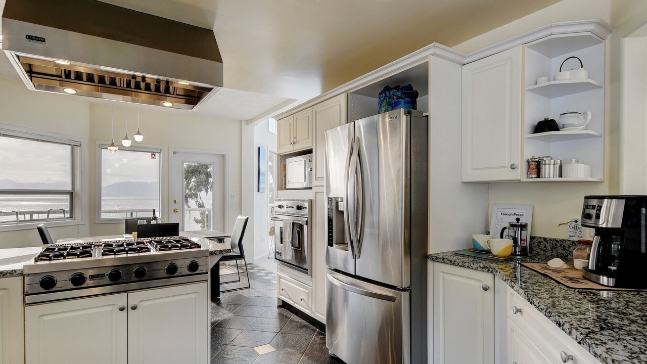 Photo of Kitchen in Otter Point