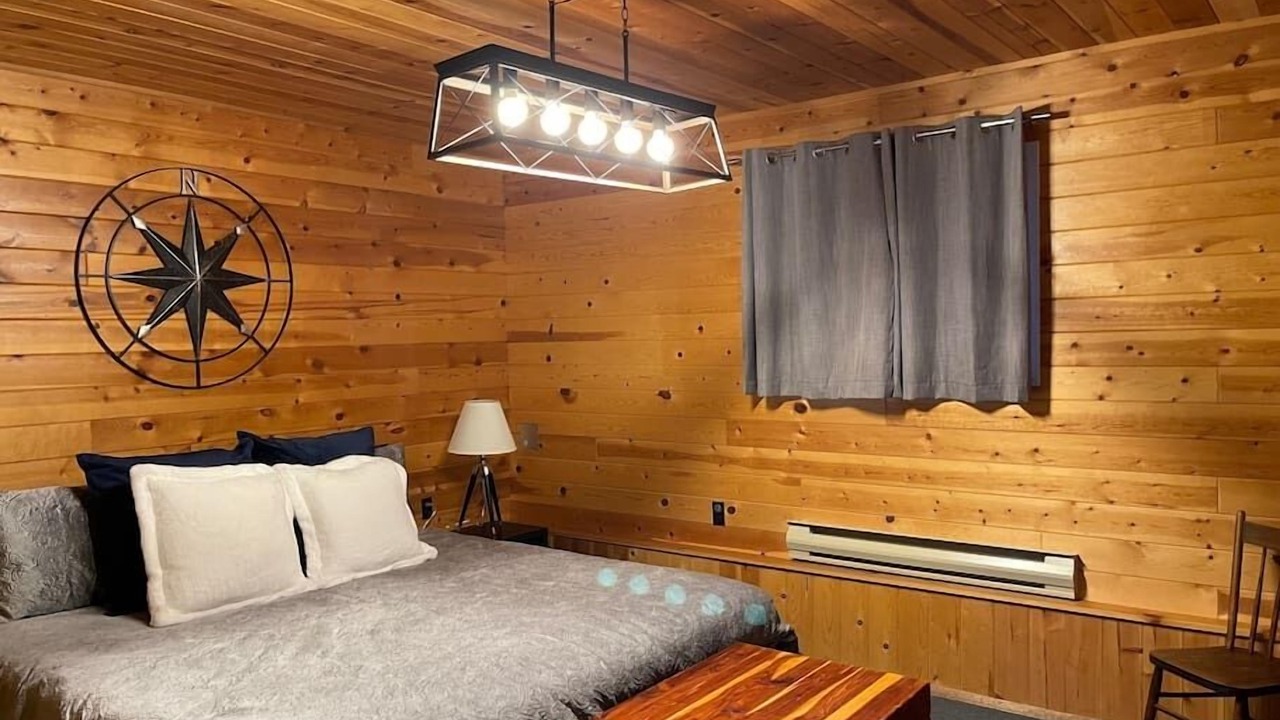 Photo of Bedroom in Anglemont
