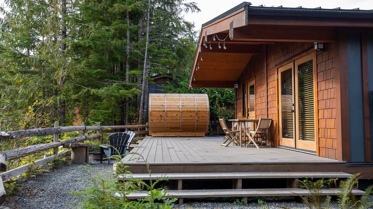 Photo of Patio Balcony in Port Renfrew