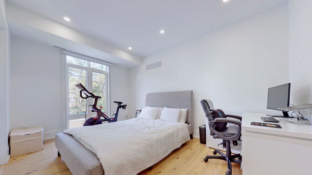 Photo of Bedroom in Midtown Toronto