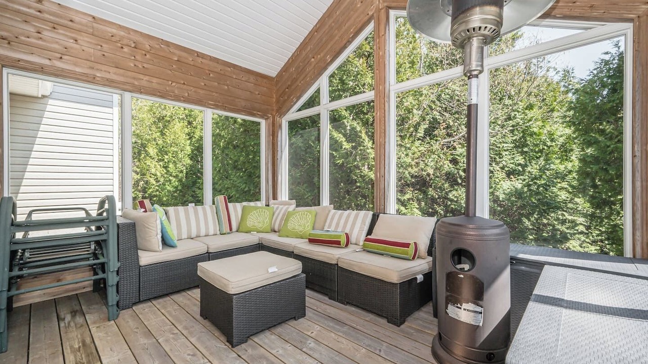 Photo of Bedroom in Lion's Head