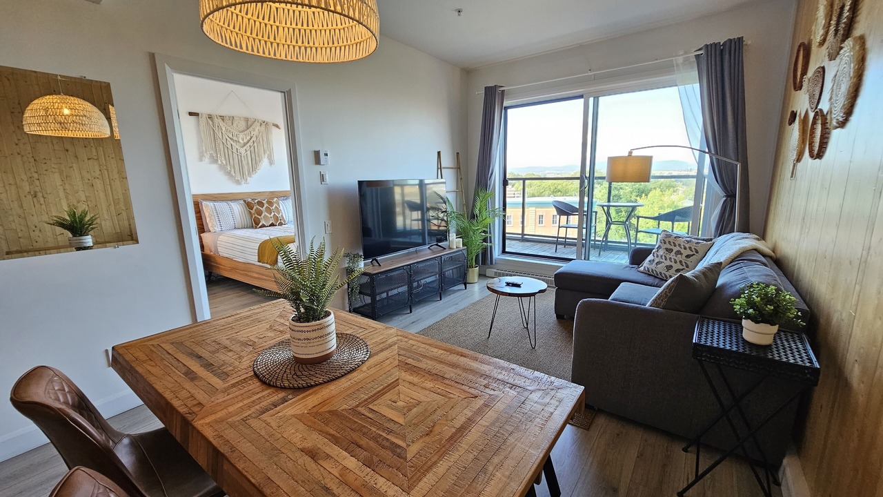 Photo of Livingroom in Centre-Ville