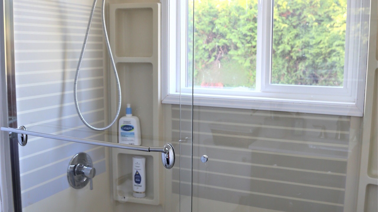 Photo of Bathroom in Colwood