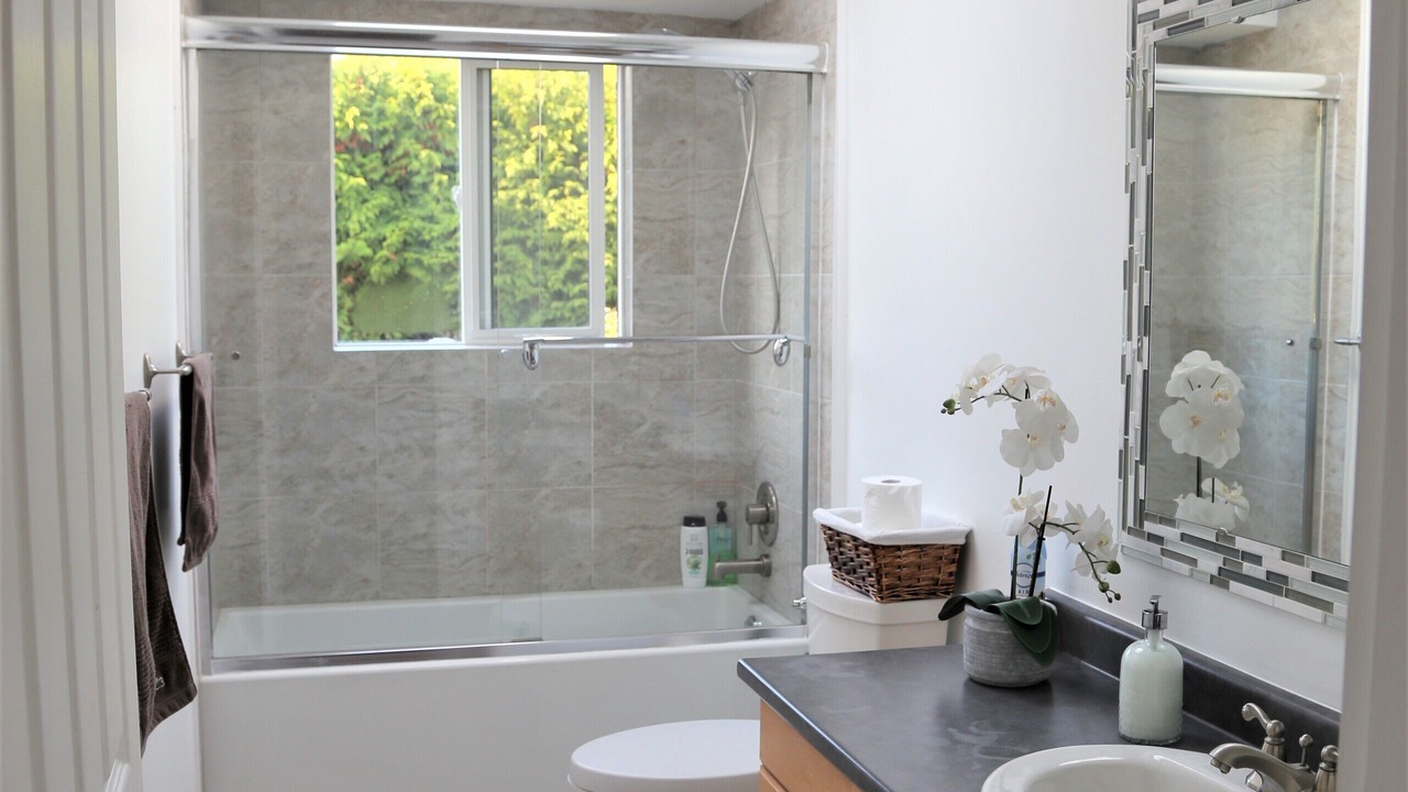 Photo of Bathroom in Colwood