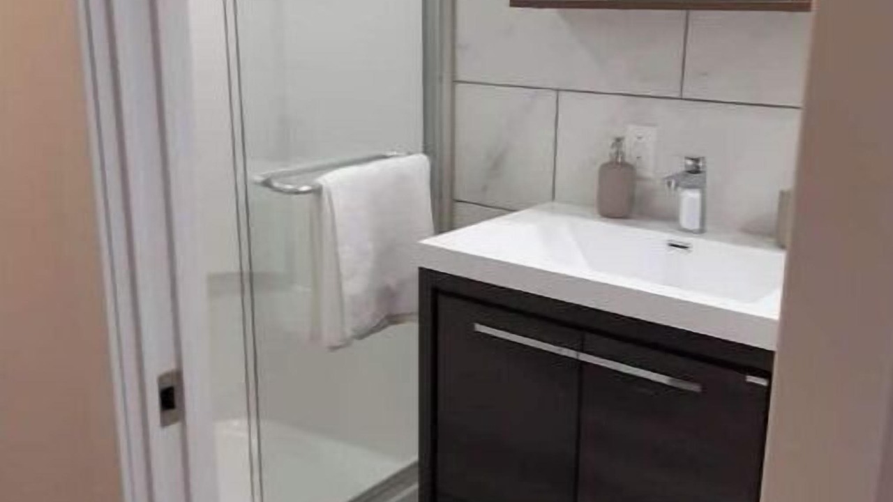 Photo of Bathroom in LaSalle