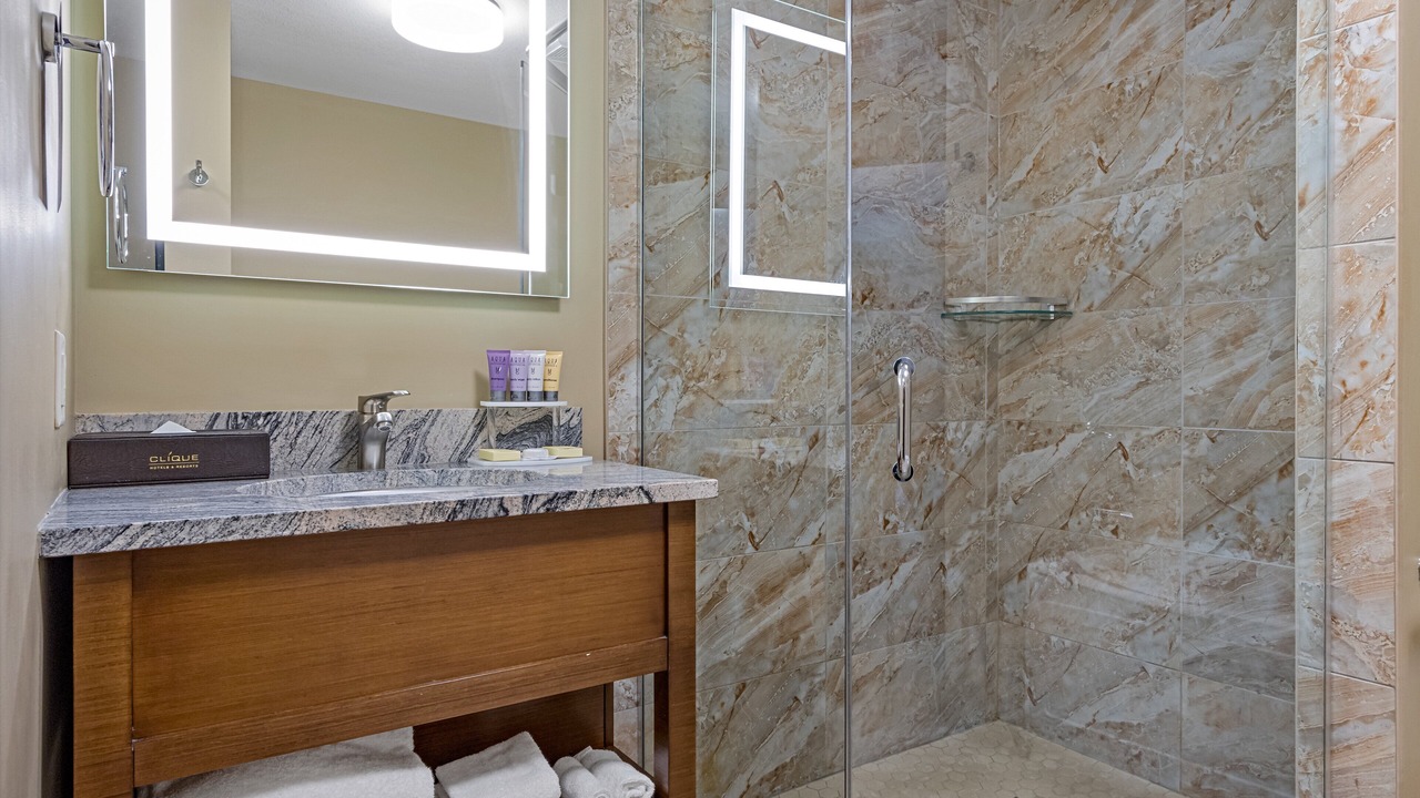 Photo of Bathroom in Cougar Creek
