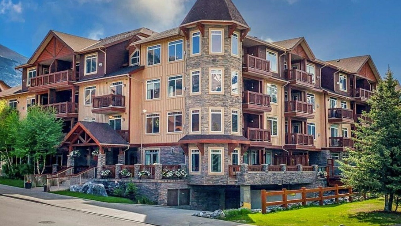 Photo of Outdoor in Cougar Creek