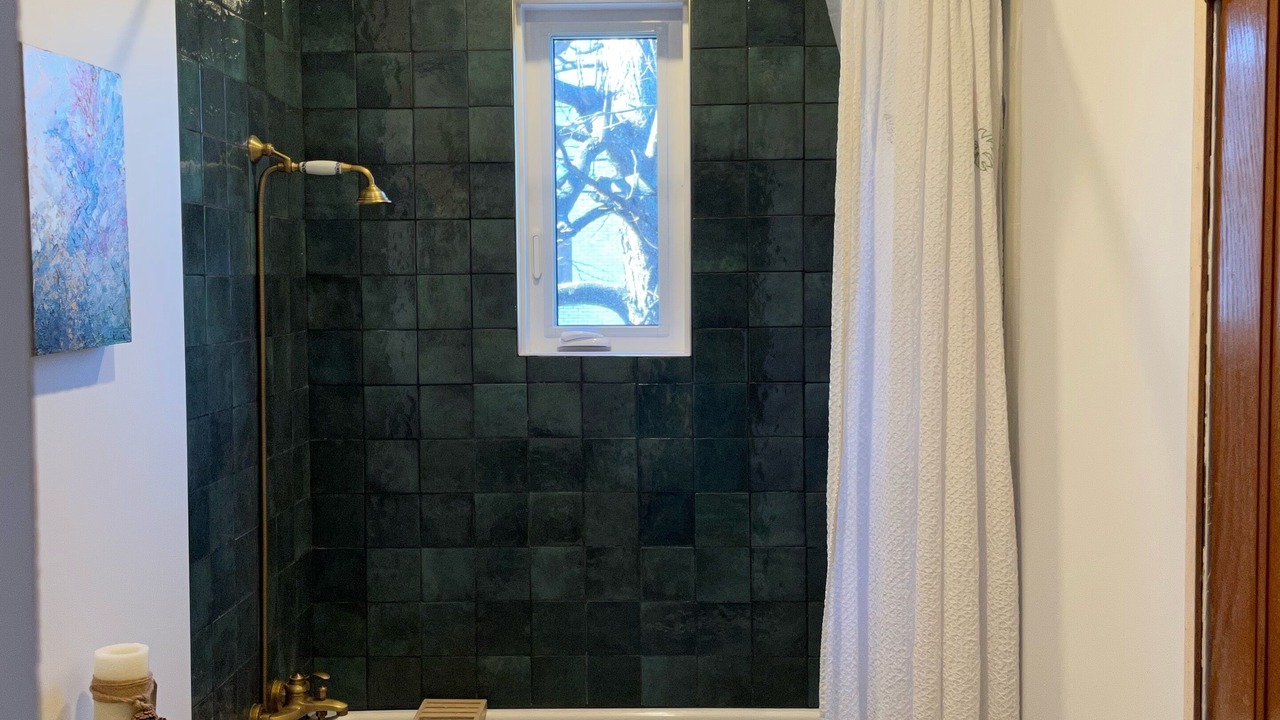 Photo of Bathroom in Francois-Perrault