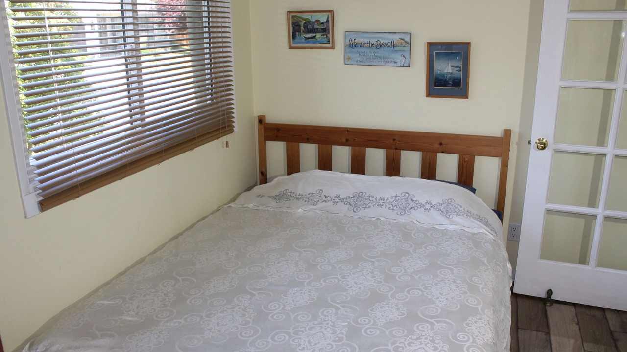 Photo of Bedroom in Gibsons