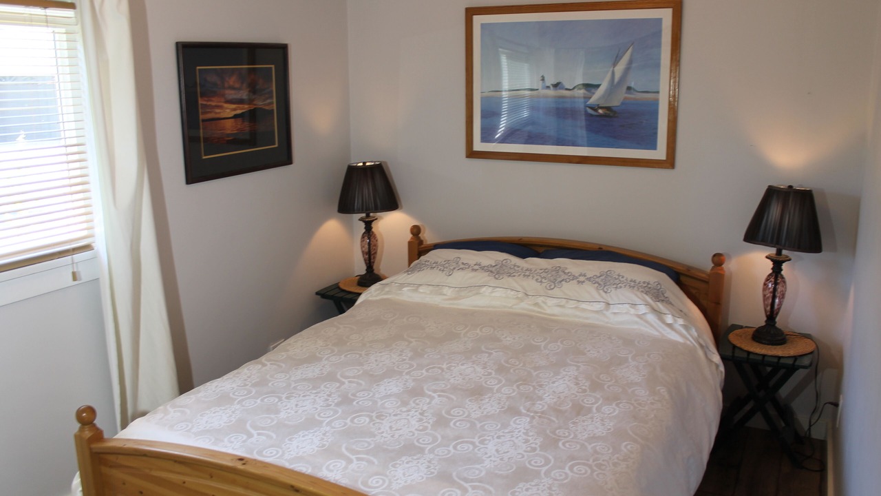Photo of Bedroom in Gibsons