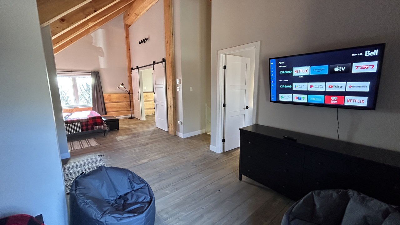 Photo of Bedroom in Les Collines-de-l'Outaouais Regional County Municipality