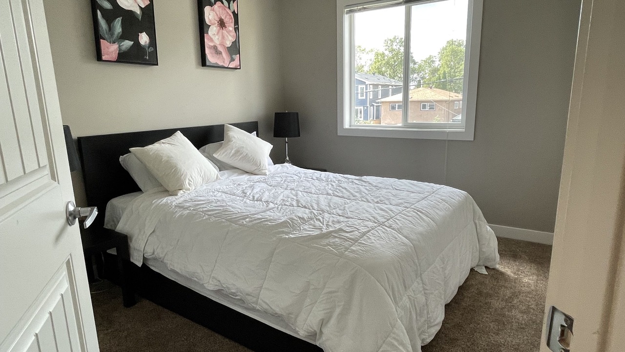 Photo of Bedroom in Edmonton