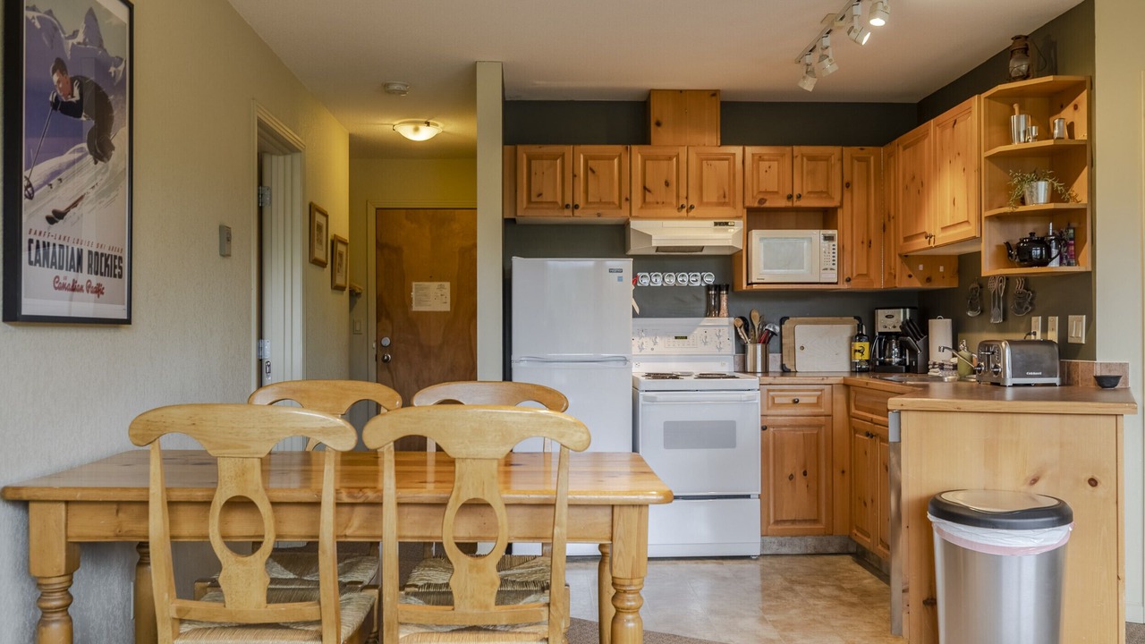 Photo of Bedroom in East Kootenay
