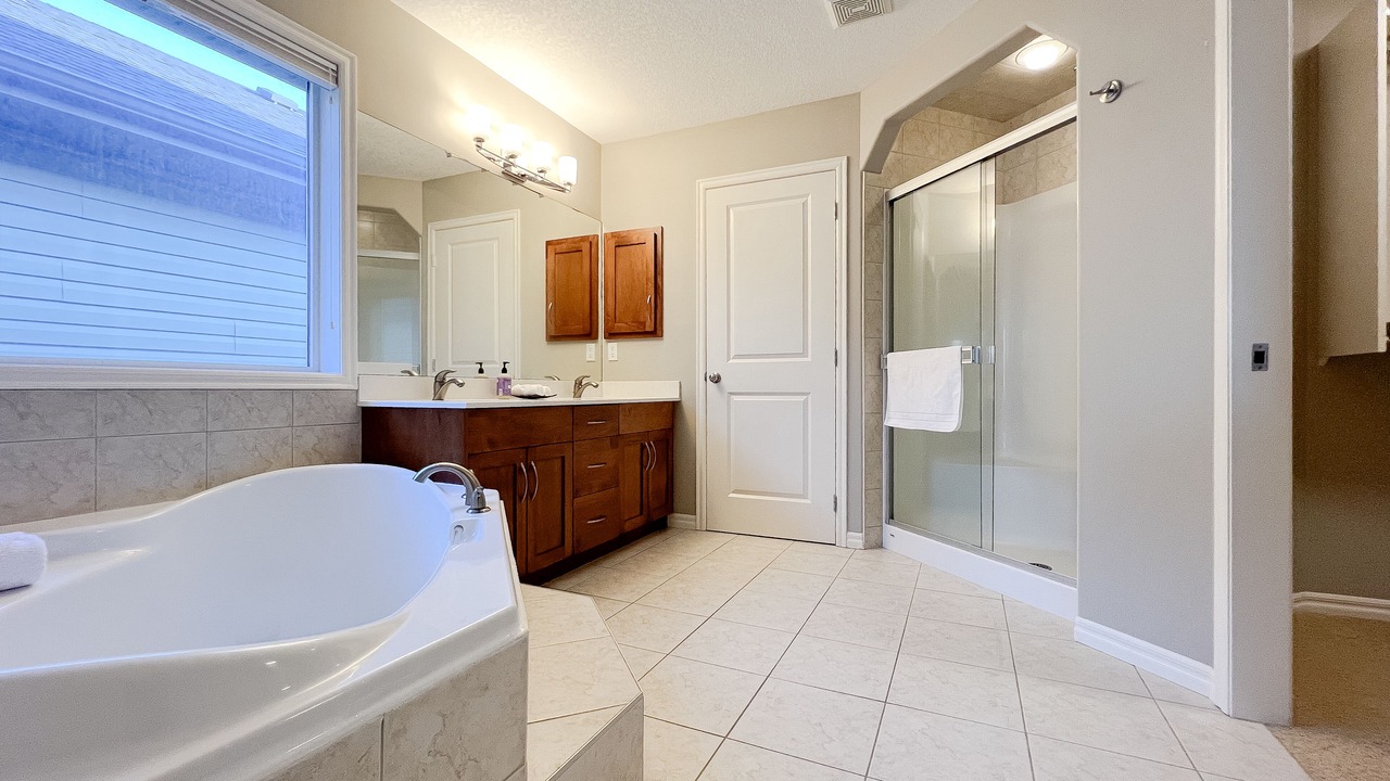 Photo of Bathroom in Kincora