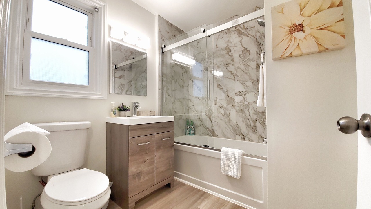 Photo of Bathroom in Fallsview