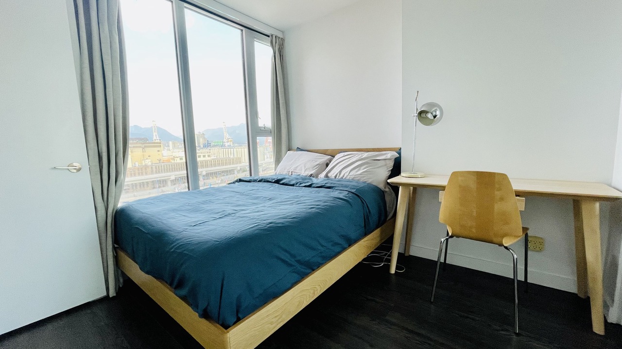 Photo of Bedroom in Downtown Eastside