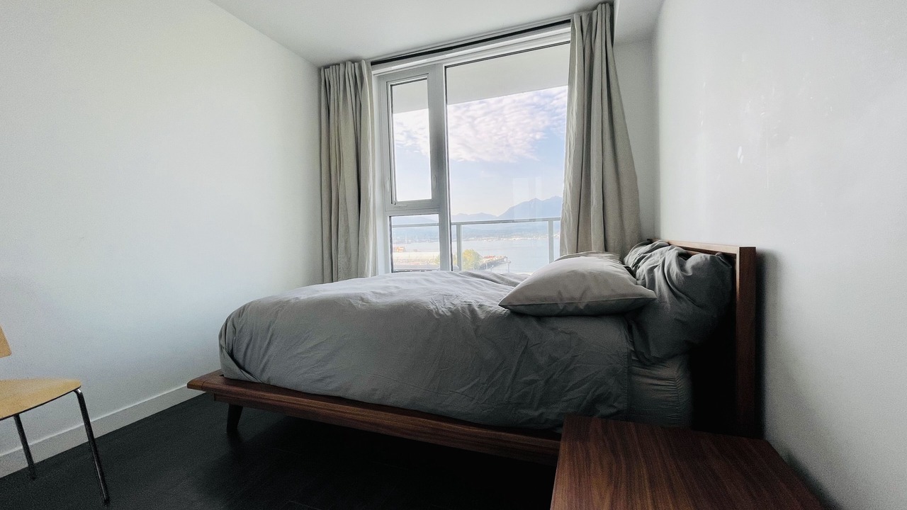 Photo of Bedroom in Downtown Eastside