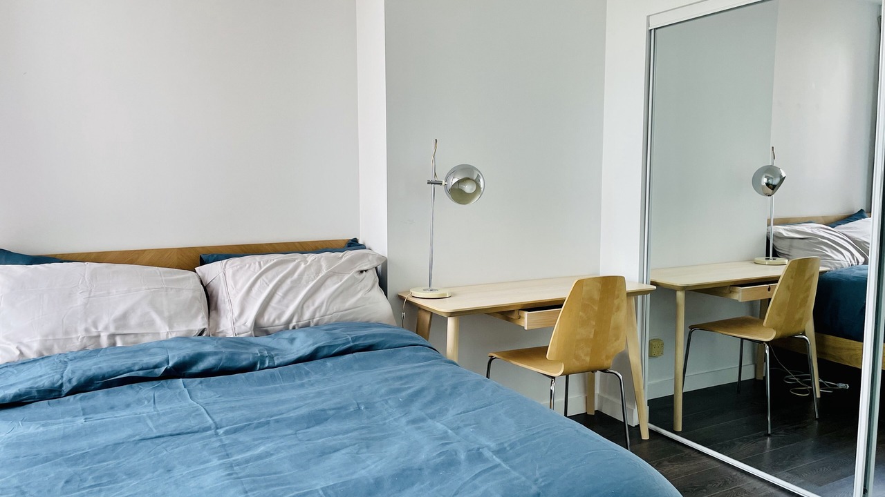 Photo of Bedroom in Downtown Eastside