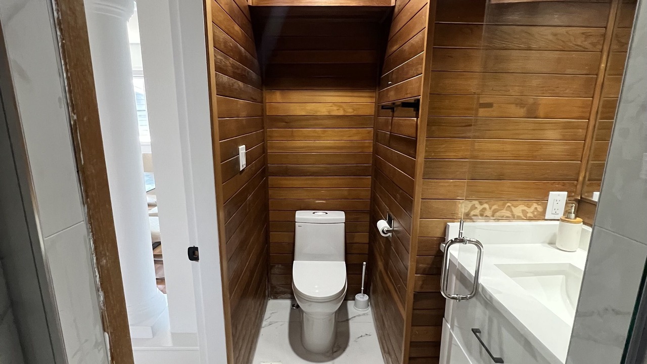 Photo of Bathroom in White Rock