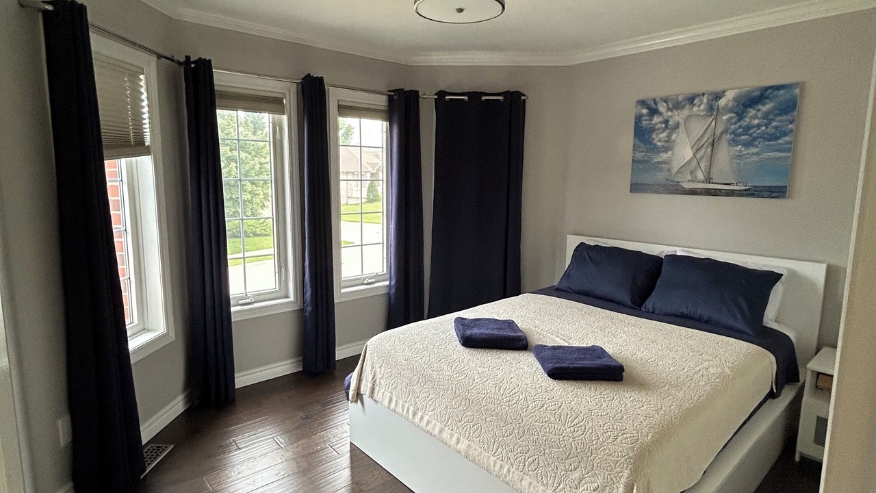 Photo of Bedroom in Owen Sound