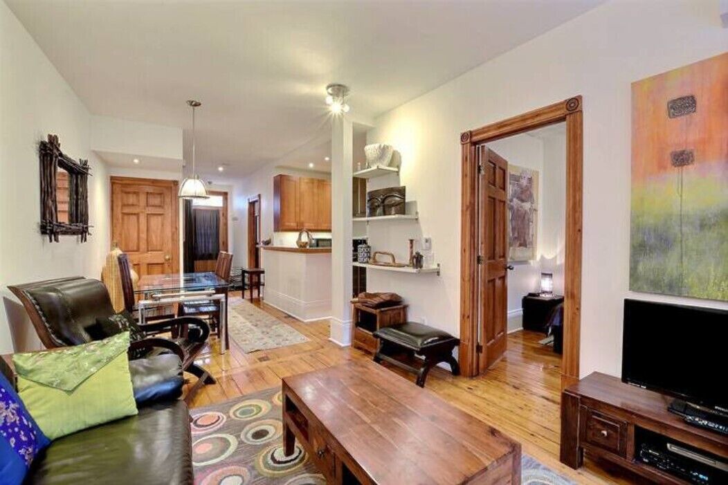 Photo of Livingroom in Ville-Marie
