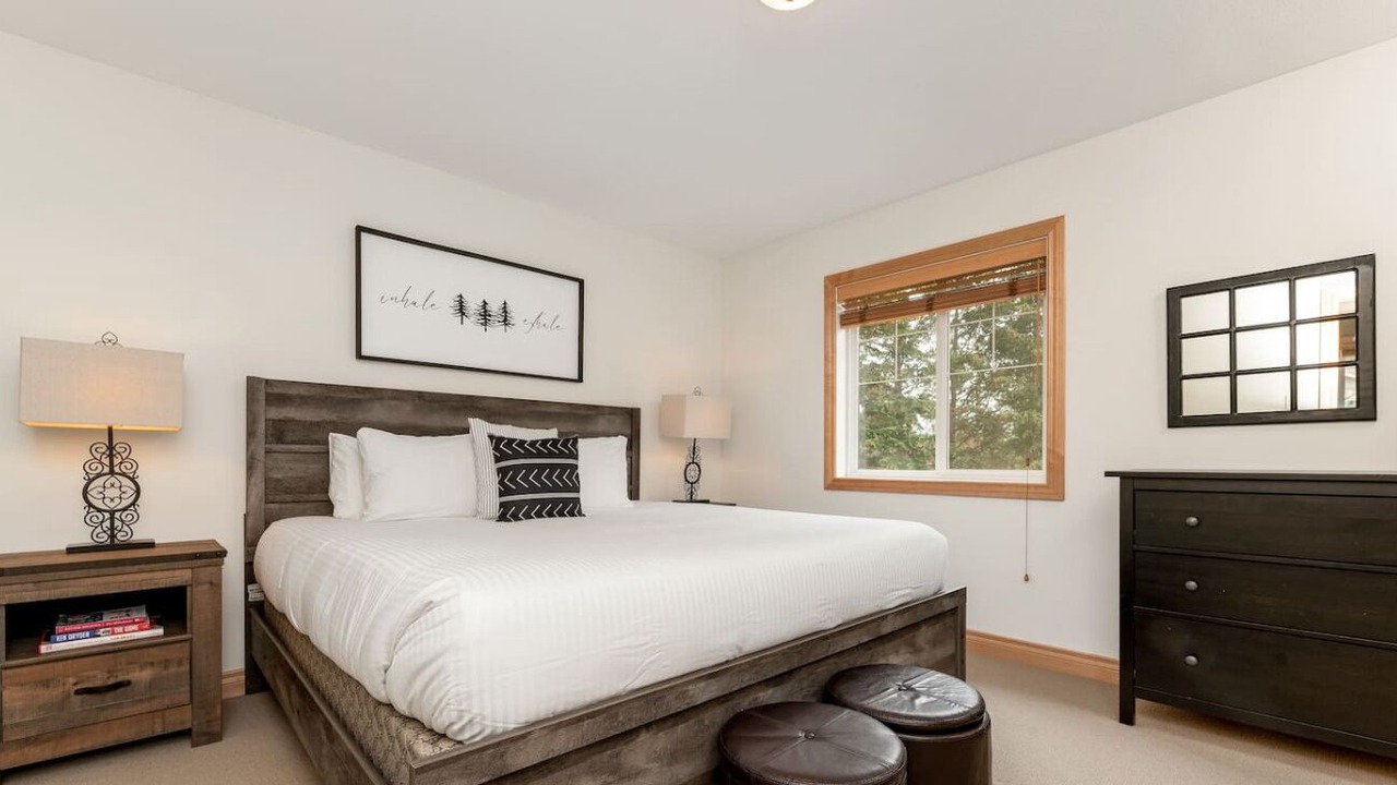 Photo of Bedroom in East Kootenay