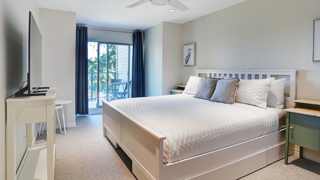 Photo of Bedroom in North Oyster