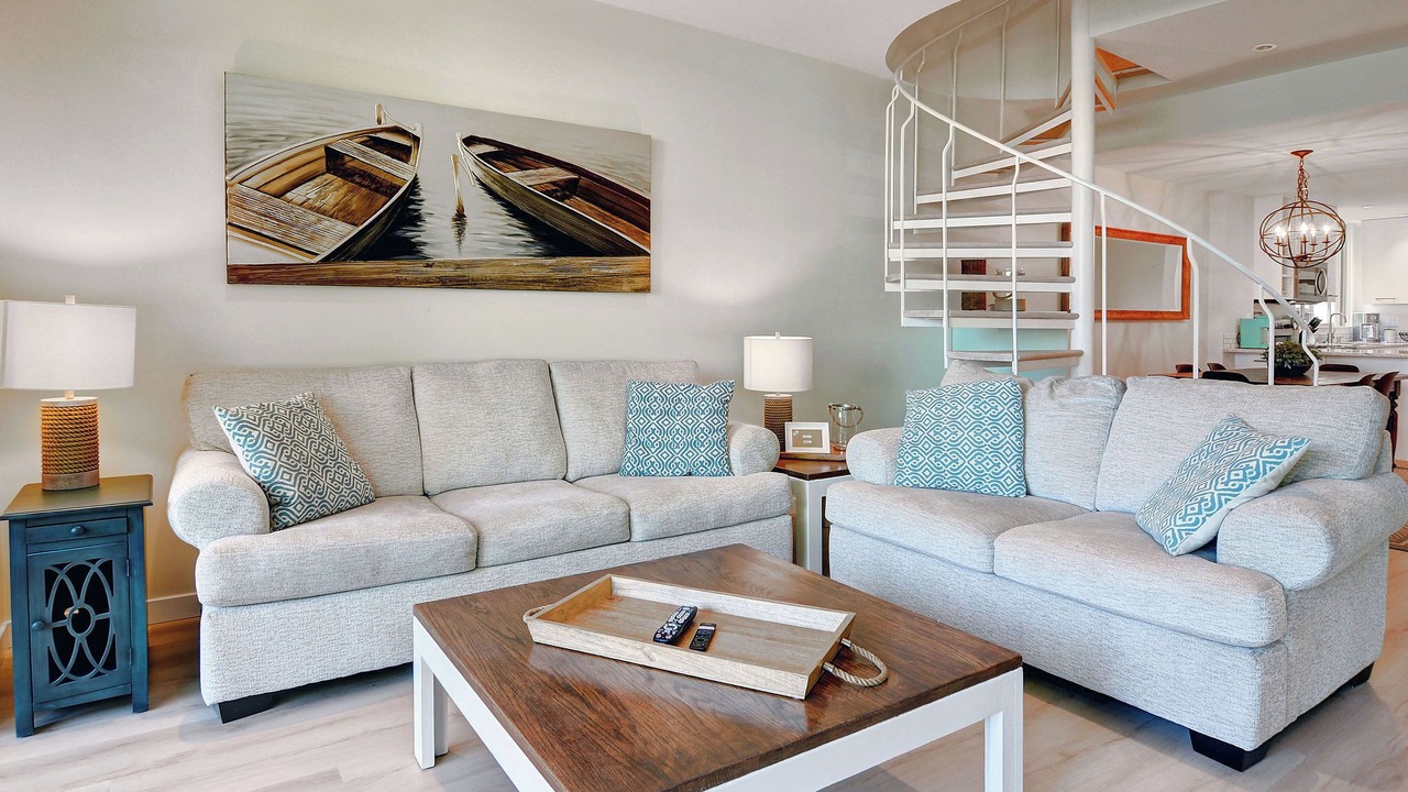 Photo of Livingroom in North Oyster